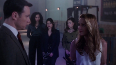 Charmed-Online-dot-nl_Charmed-1x04ExorciseYourDemons01807.jpg