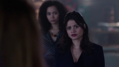 Charmed-Online-dot-nl_Charmed-1x04ExorciseYourDemons01813.jpg