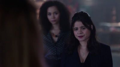 Charmed-Online-dot-nl_Charmed-1x04ExorciseYourDemons01815.jpg