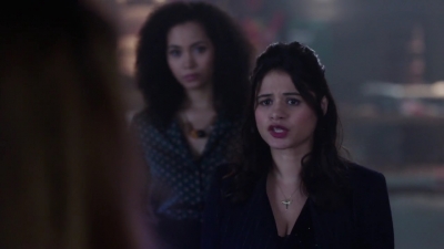 Charmed-Online-dot-nl_Charmed-1x04ExorciseYourDemons01816.jpg