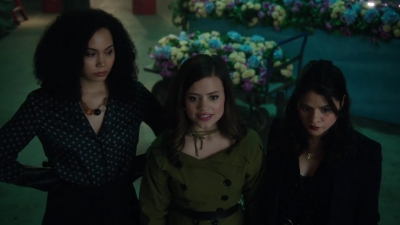 Charmed-Online-dot-nl_Charmed-1x04ExorciseYourDemons01838.jpg