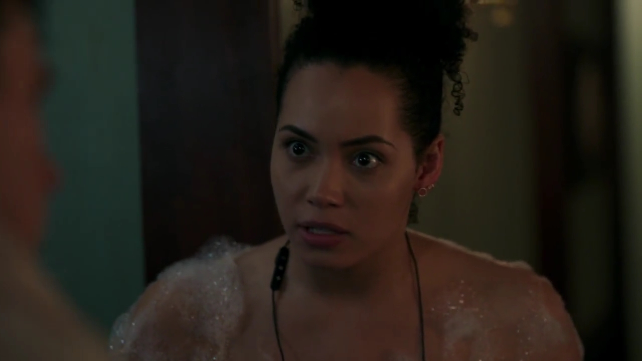 Charmed-Online-dot-nl_Charmed-1x05OtherWoman00061.jpg