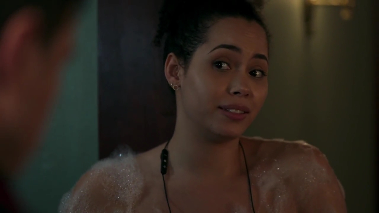 Charmed-Online-dot-nl_Charmed-1x05OtherWoman00071.jpg