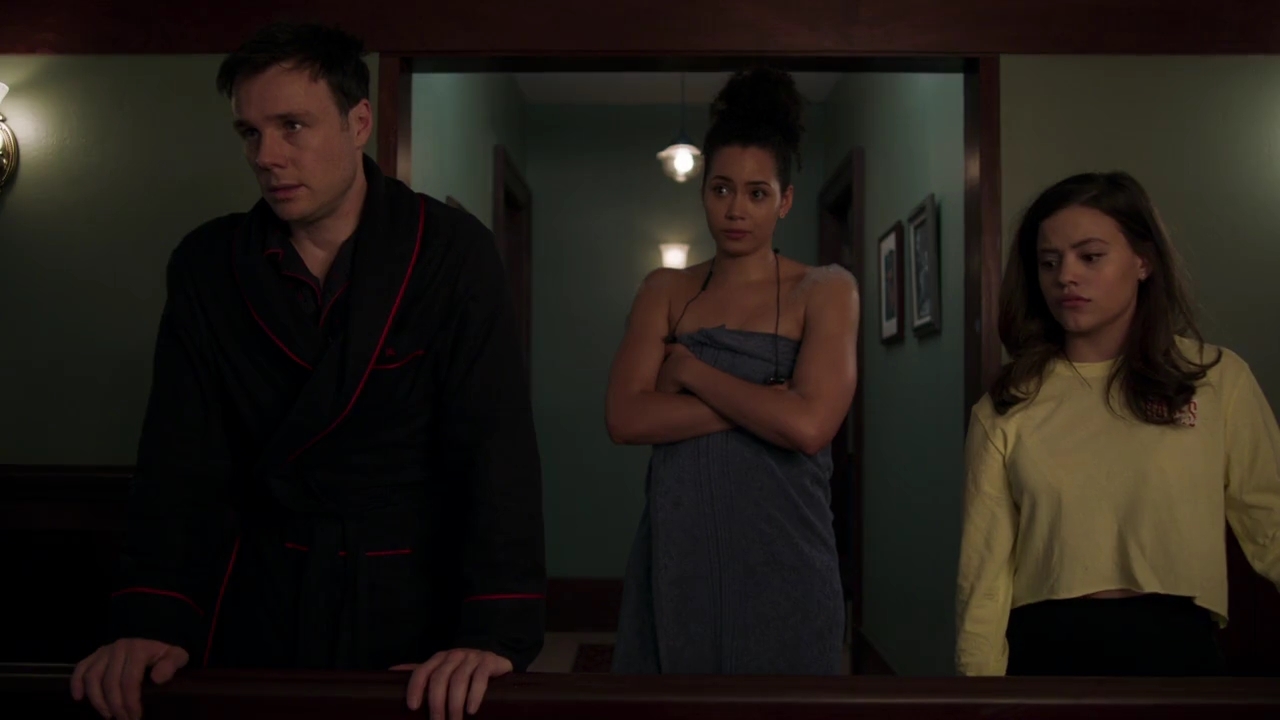 Charmed-Online-dot-nl_Charmed-1x05OtherWoman00154.jpg