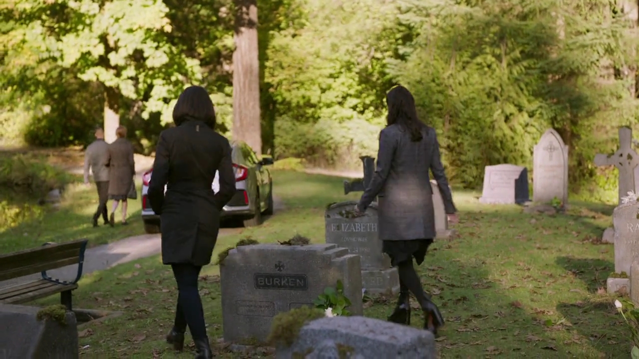 Charmed-Online-dot-nl_Charmed-1x05OtherWoman00219.jpg