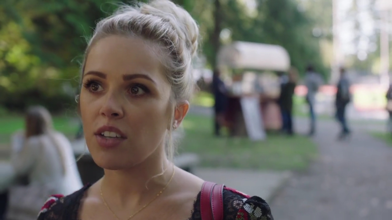 Charmed-Online-dot-nl_Charmed-1x05OtherWoman00428.jpg