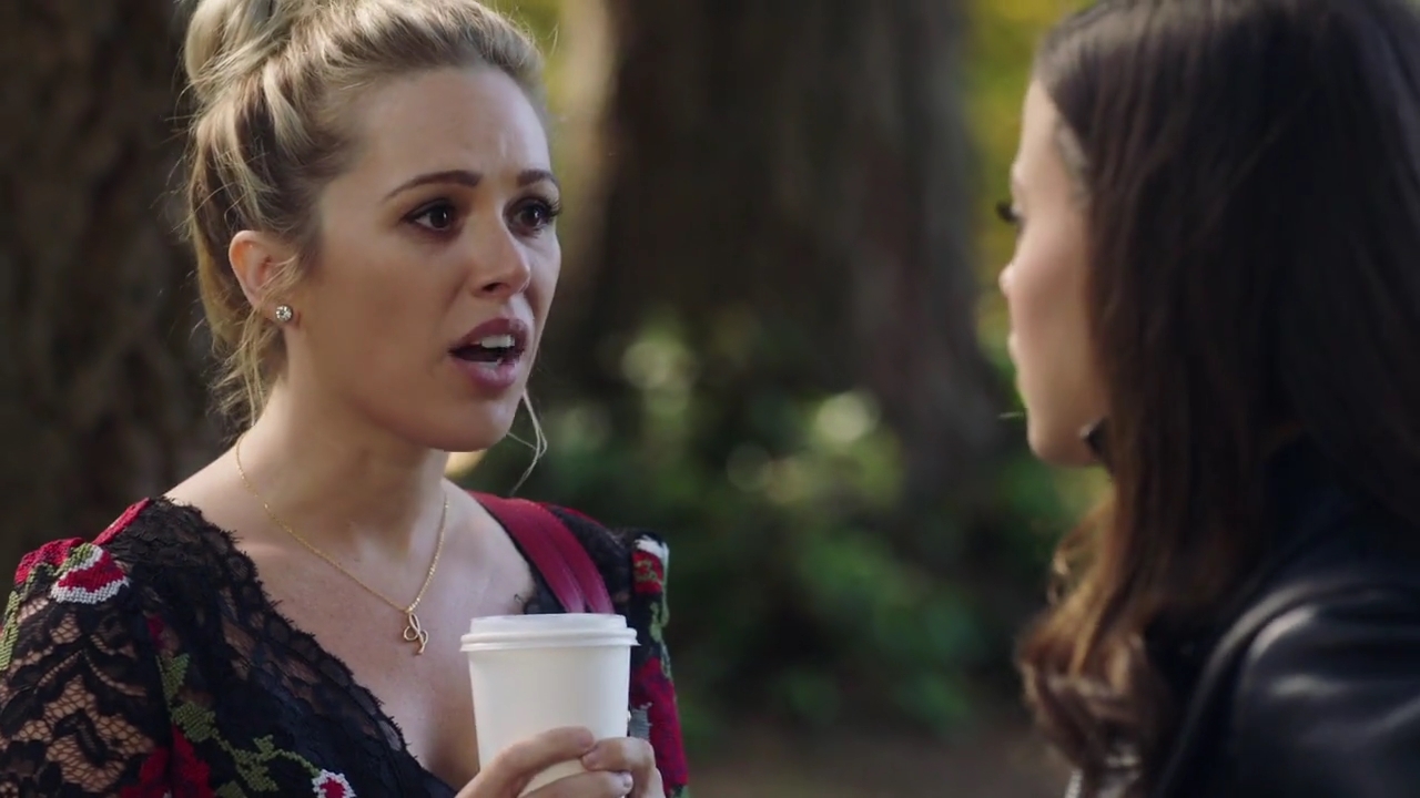 Charmed-Online-dot-nl_Charmed-1x05OtherWoman00437.jpg
