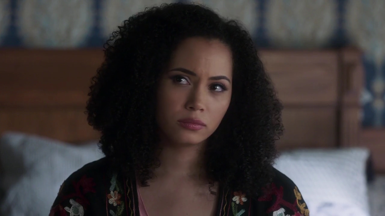 Charmed-Online-dot-nl_Charmed-1x05OtherWoman00823.jpg