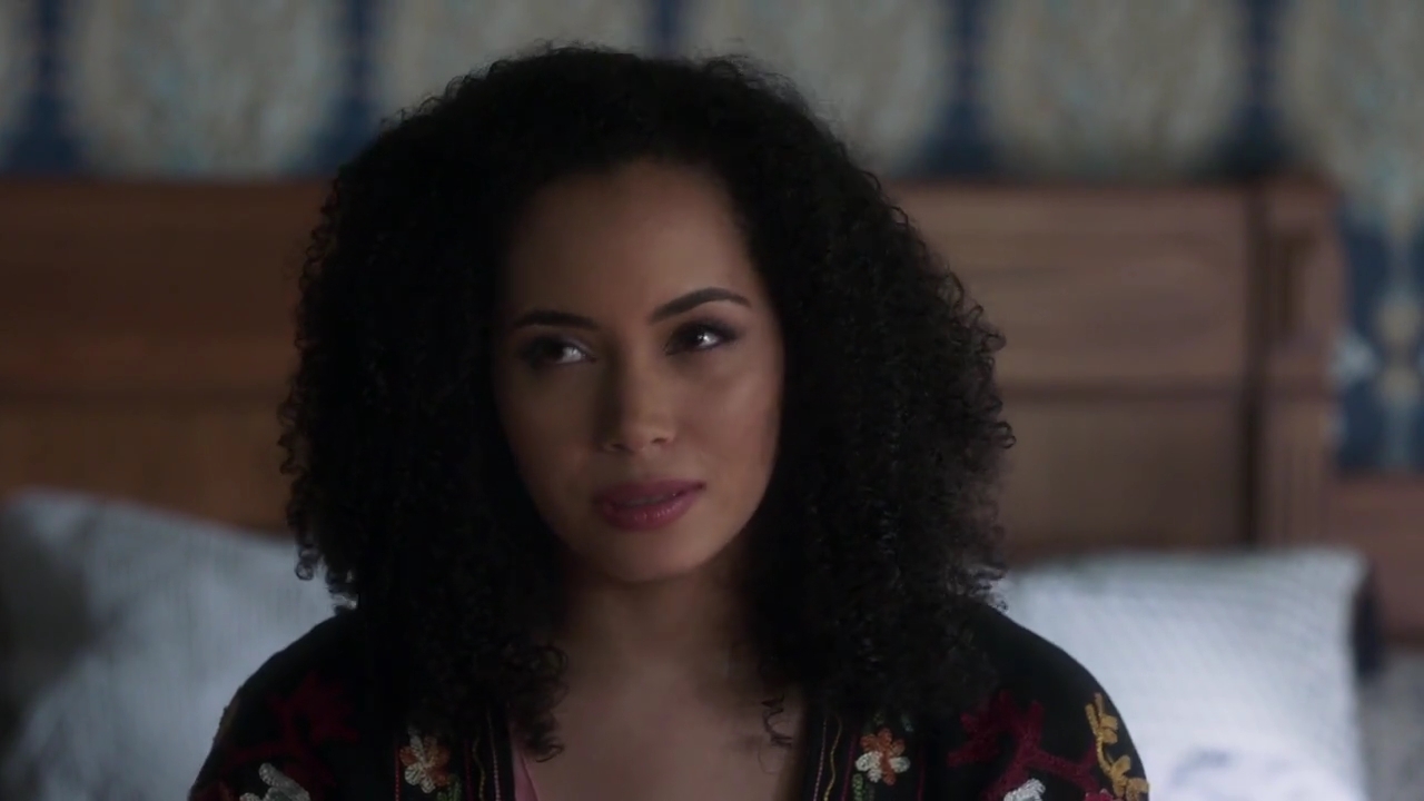 Charmed-Online-dot-nl_Charmed-1x05OtherWoman00828.jpg