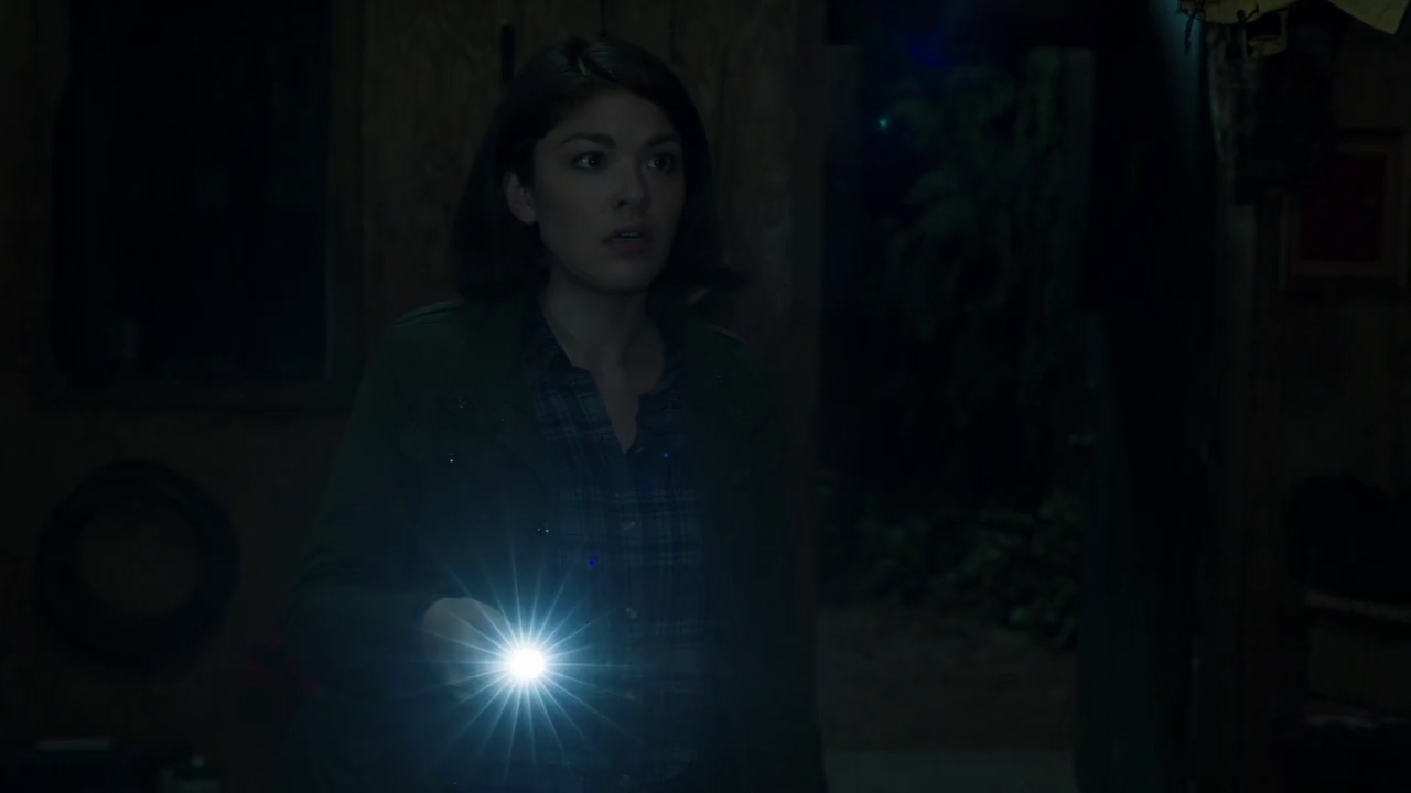 Charmed-Online-dot-nl_Charmed-1x05OtherWoman00886.jpg