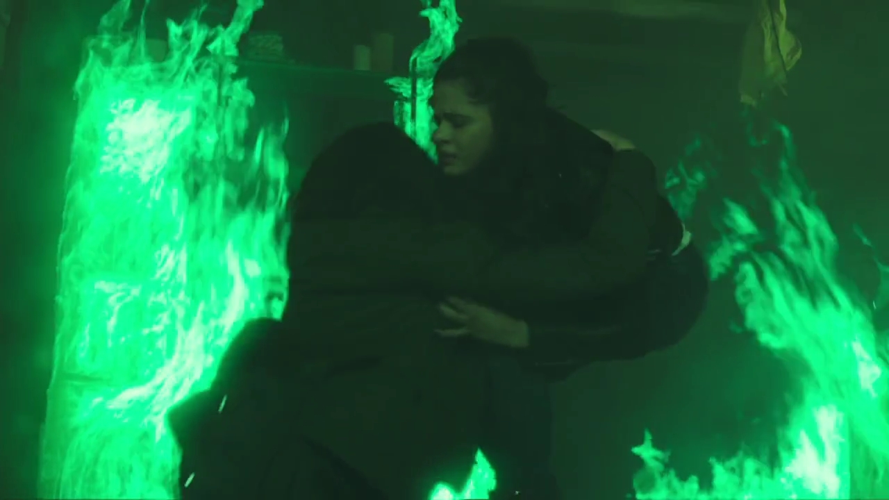 Charmed-Online-dot-nl_Charmed-1x05OtherWoman00992.jpg