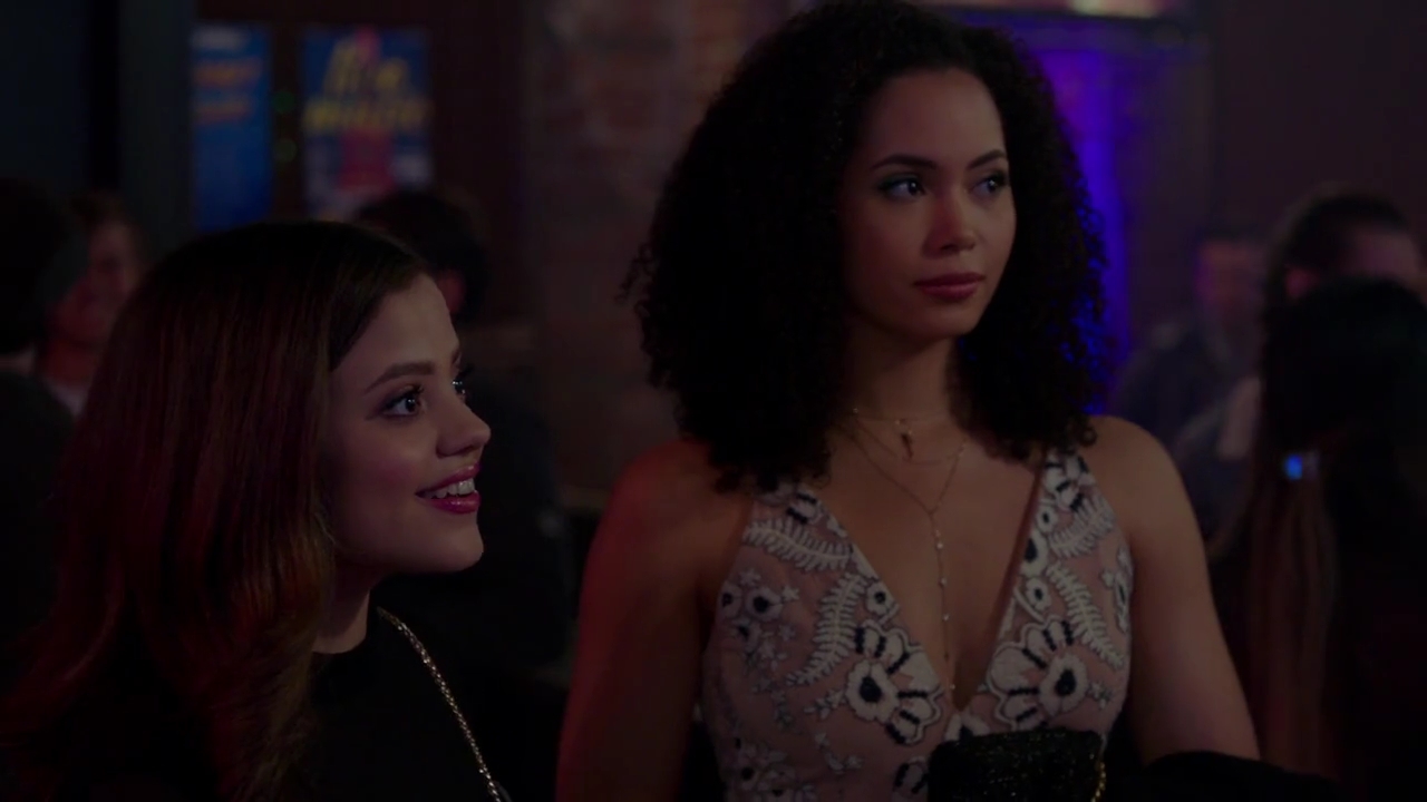 Charmed-Online-dot-nl_Charmed-1x05OtherWoman01027.jpg