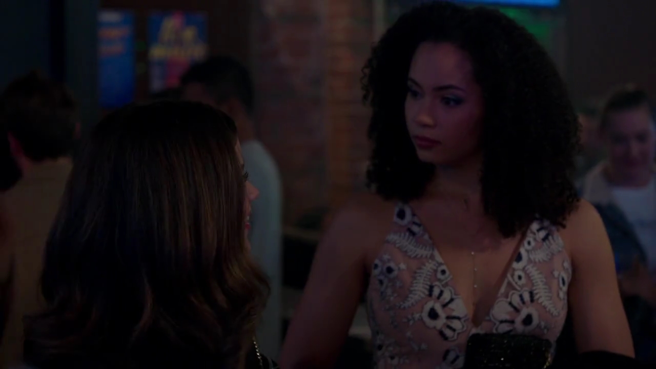 Charmed-Online-dot-nl_Charmed-1x05OtherWoman01037.jpg