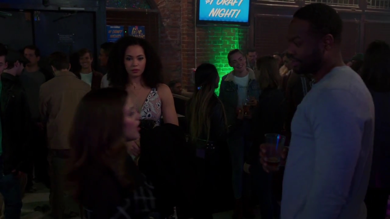 Charmed-Online-dot-nl_Charmed-1x05OtherWoman01055.jpg