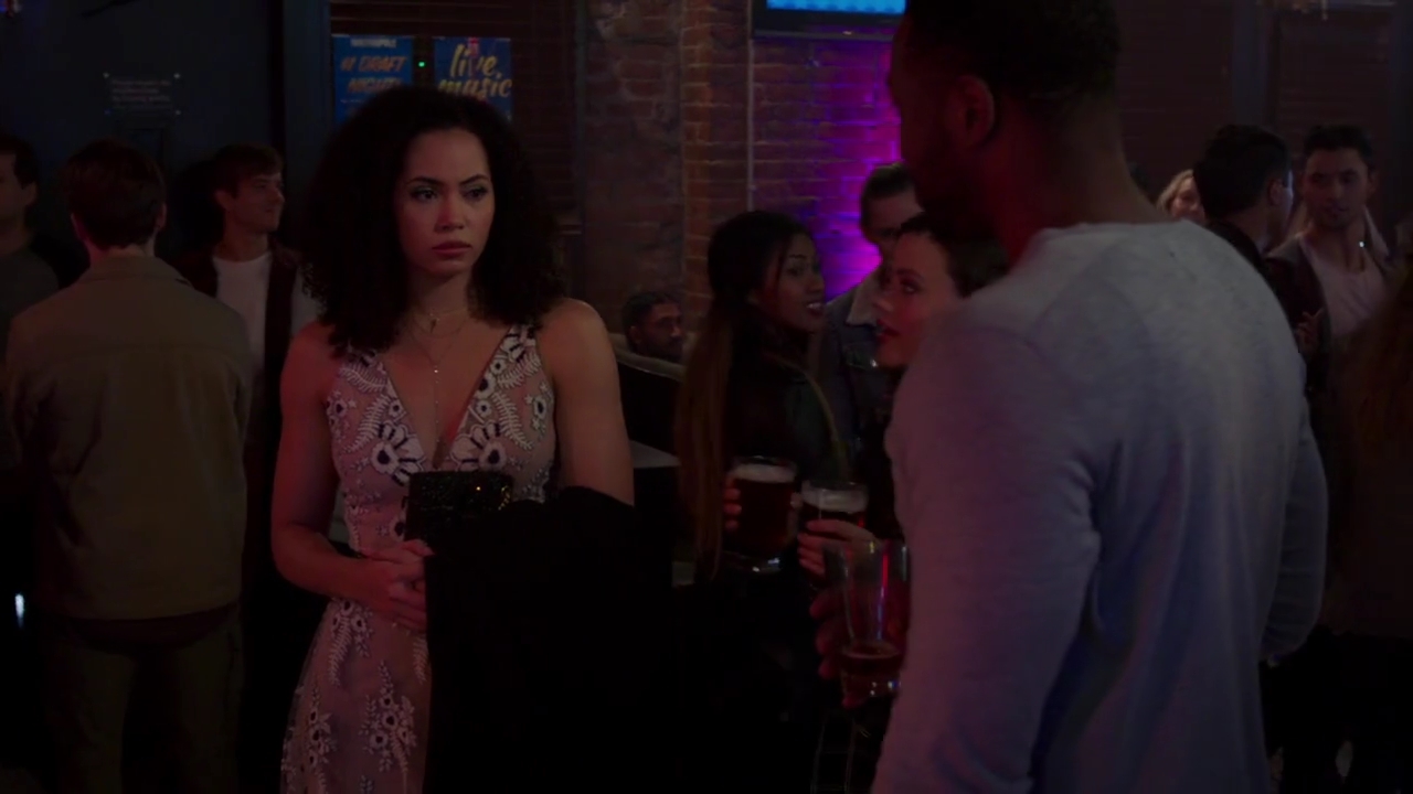 Charmed-Online-dot-nl_Charmed-1x05OtherWoman01074.jpg