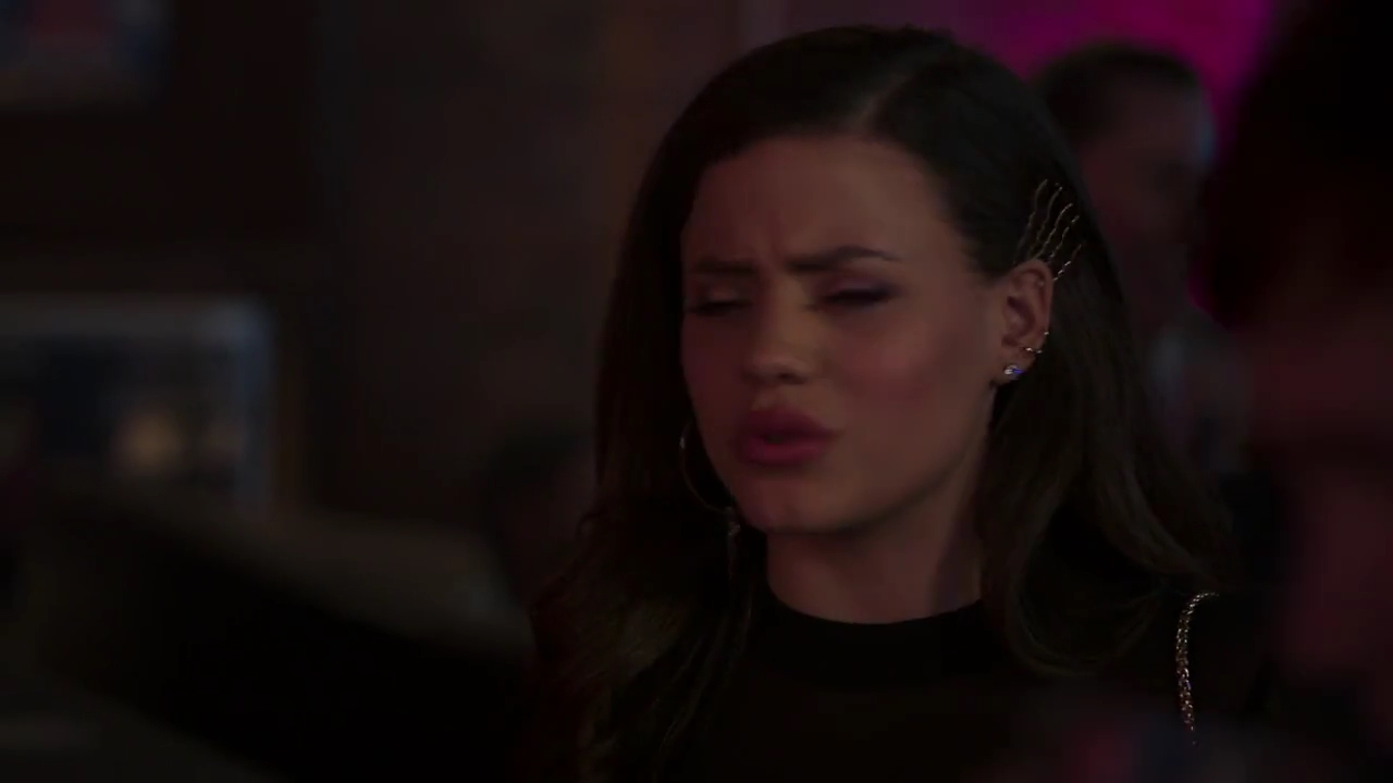 Charmed-Online-dot-nl_Charmed-1x05OtherWoman01092.jpg