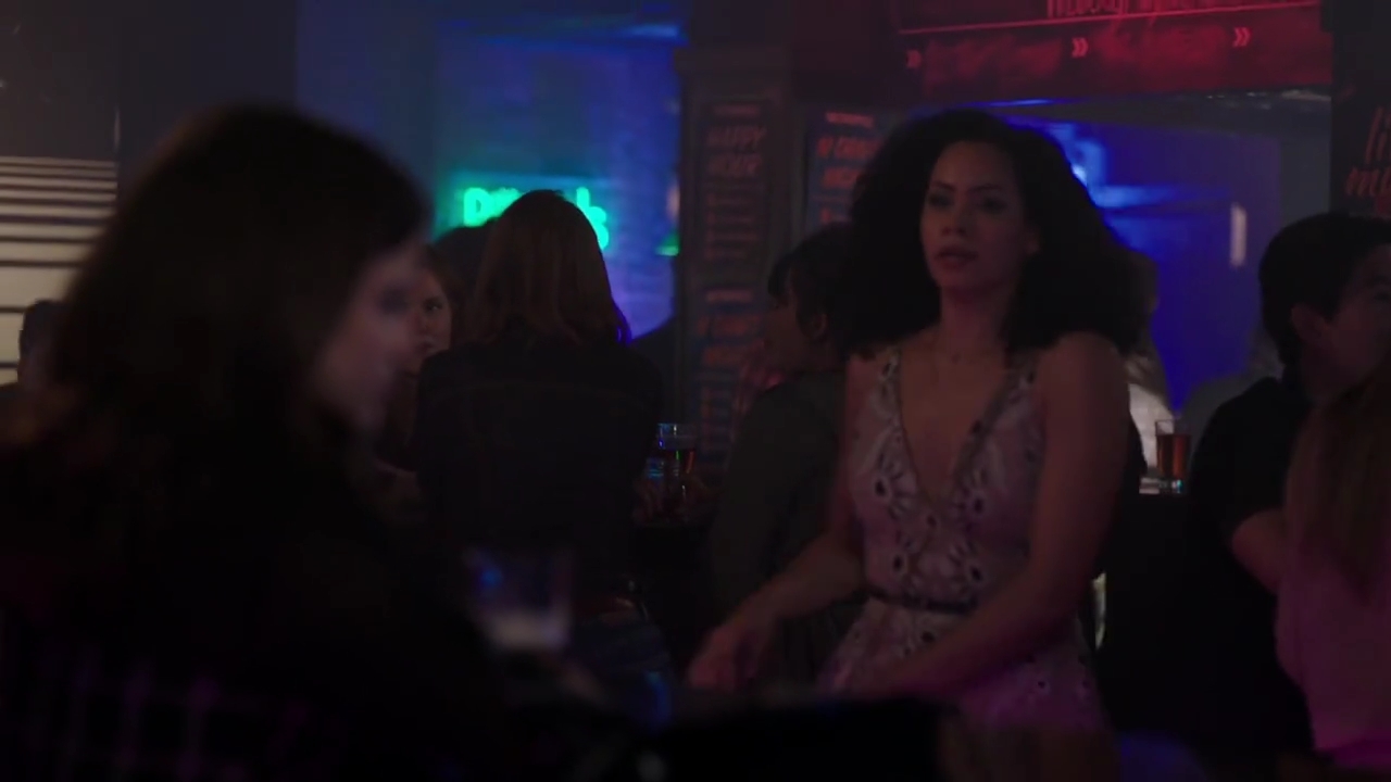 Charmed-Online-dot-nl_Charmed-1x05OtherWoman01305.jpg