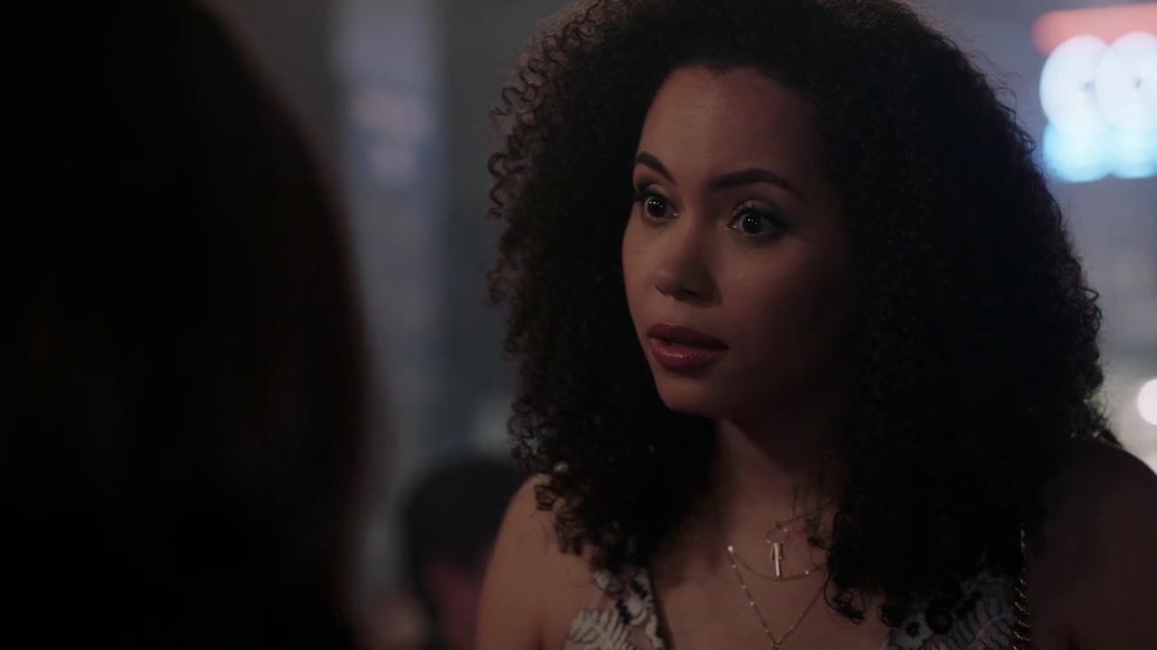 Charmed-Online-dot-nl_Charmed-1x05OtherWoman01321.jpg