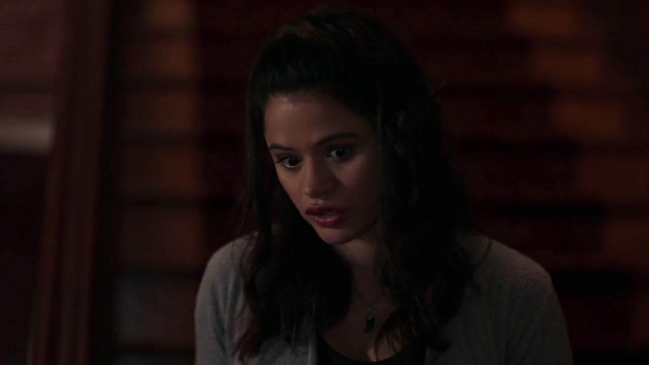 Charmed-Online-dot-nl_Charmed-1x05OtherWoman01473.jpg