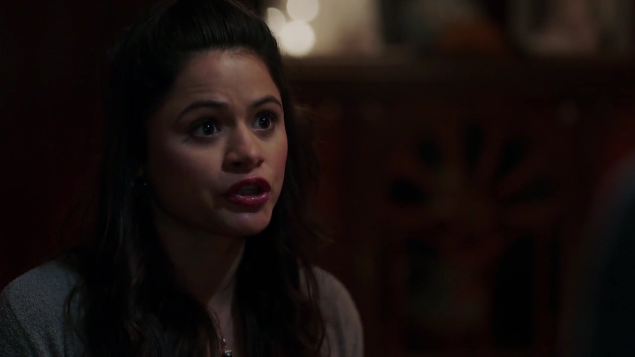 Charmed-Online-dot-nl_Charmed-1x05OtherWoman01489.jpg