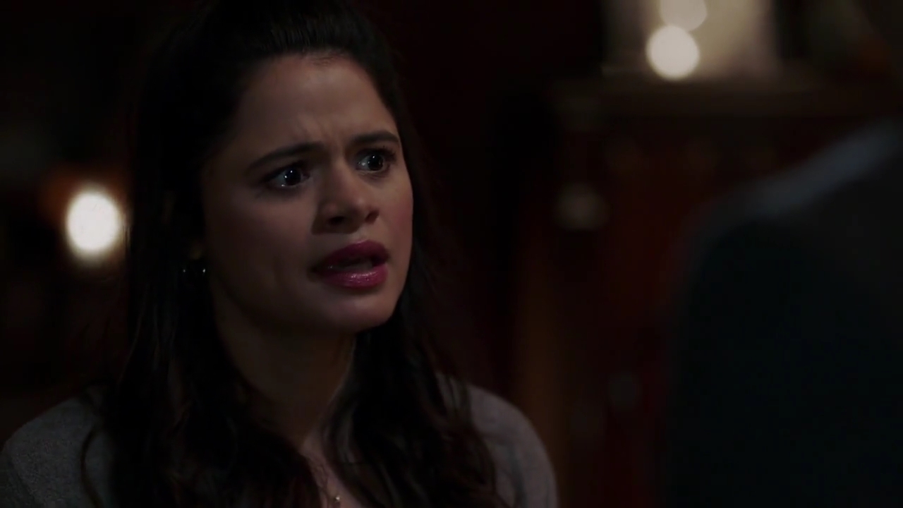 Charmed-Online-dot-nl_Charmed-1x05OtherWoman01502.jpg