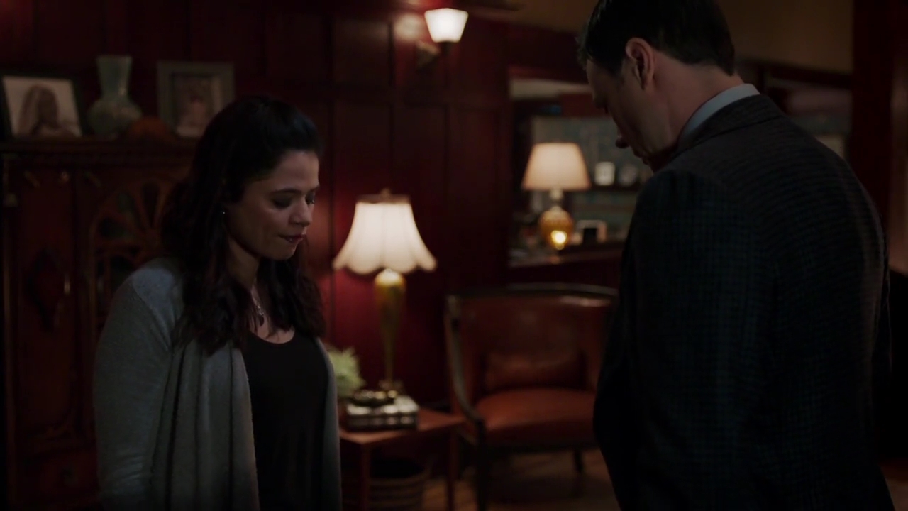 Charmed-Online-dot-nl_Charmed-1x05OtherWoman01514.jpg