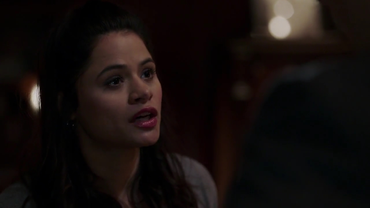 Charmed-Online-dot-nl_Charmed-1x05OtherWoman01519.jpg