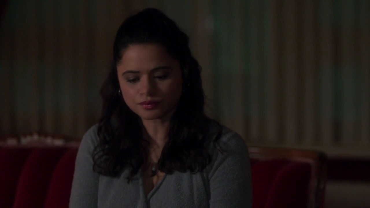 Charmed-Online-dot-nl_Charmed-1x05OtherWoman01694.jpg