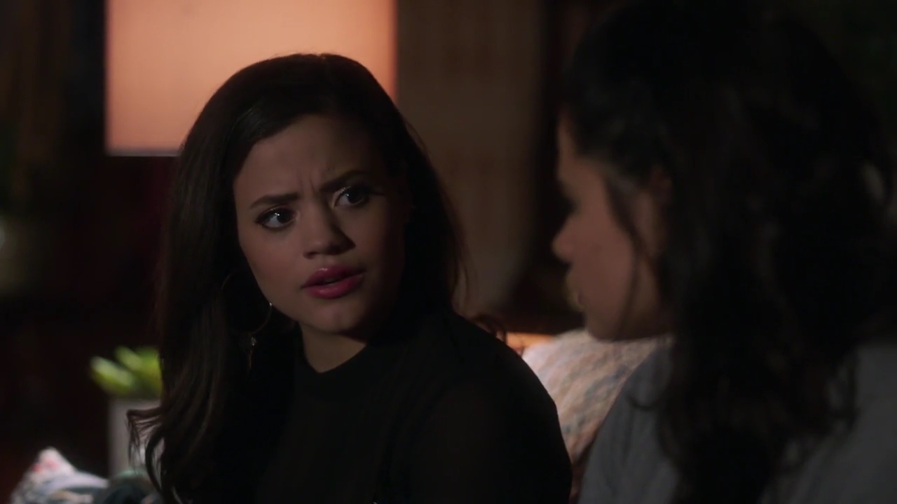 Charmed-Online-dot-nl_Charmed-1x05OtherWoman01708.jpg