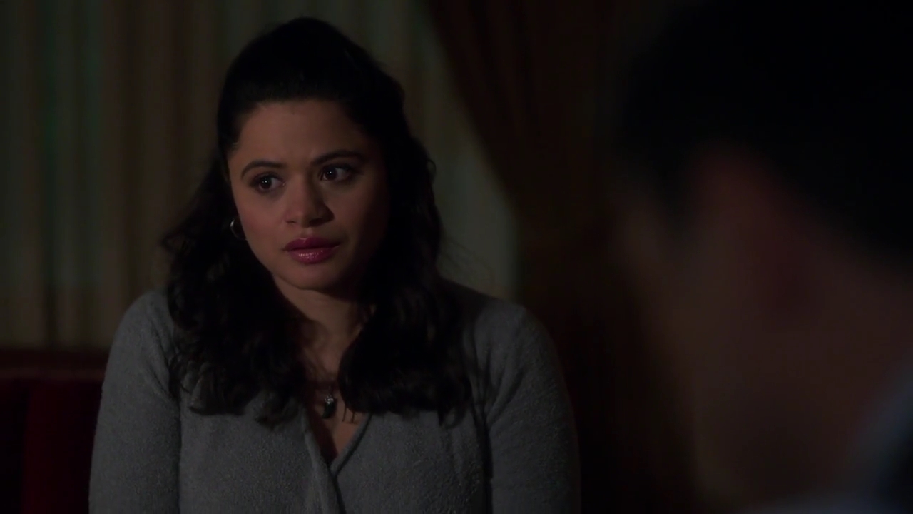 Charmed-Online-dot-nl_Charmed-1x05OtherWoman01794.jpg