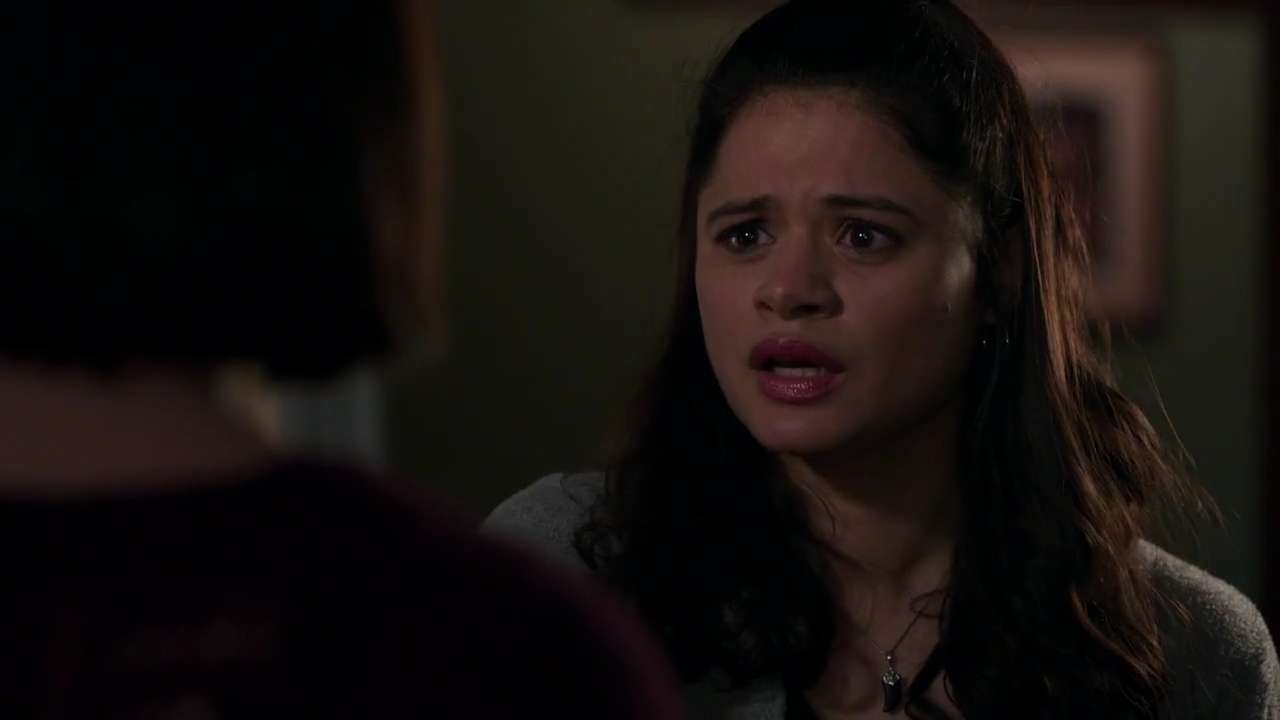 Charmed-Online-dot-nl_Charmed-1x05OtherWoman01912.jpg