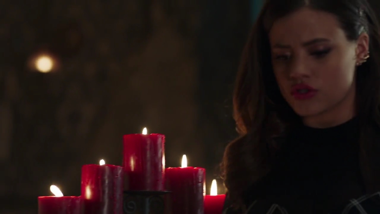 Charmed-Online-dot-nl_Charmed-1x05OtherWoman01964.jpg