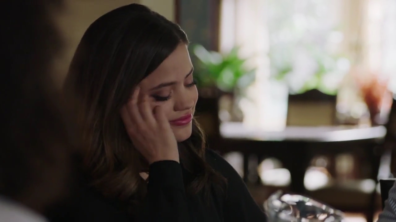 Charmed-Online-dot-nl_Charmed-1x05OtherWoman02042.jpg
