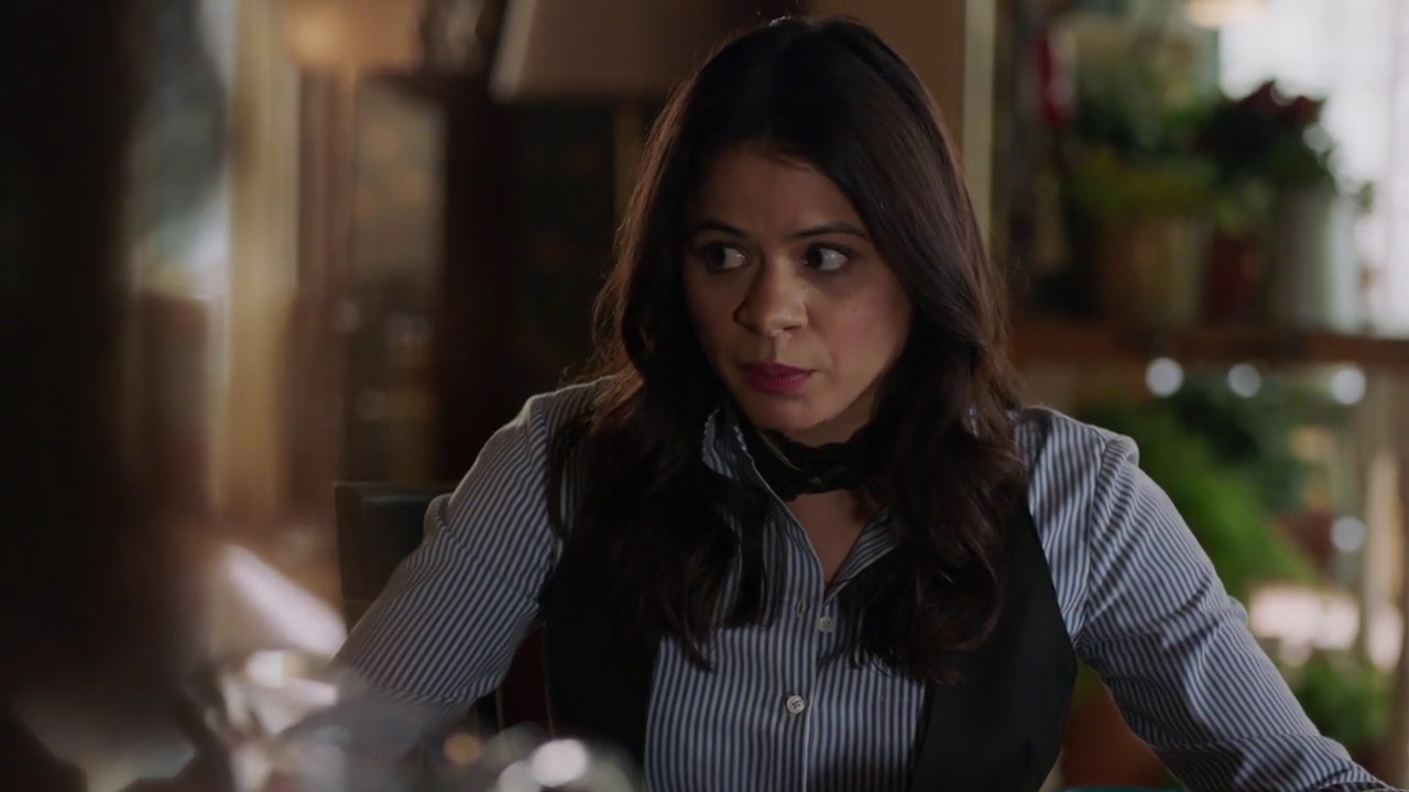 Charmed-Online-dot-nl_Charmed-1x05OtherWoman02122.jpg