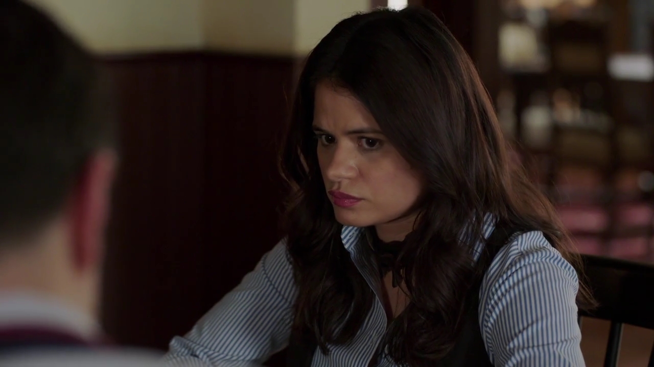 Charmed-Online-dot-nl_Charmed-1x05OtherWoman02145.jpg