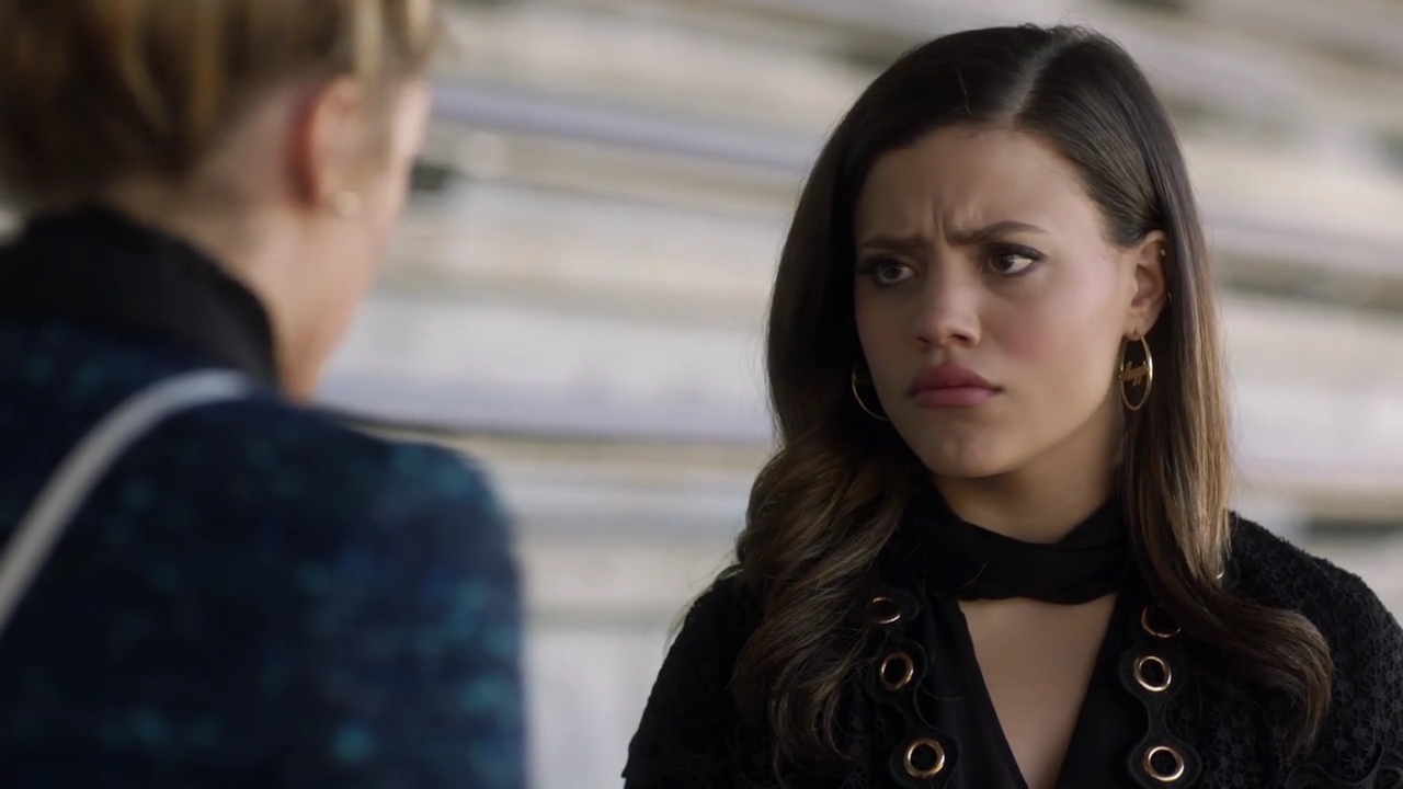 Charmed-Online-dot-nl_Charmed-1x05OtherWoman02199.jpg