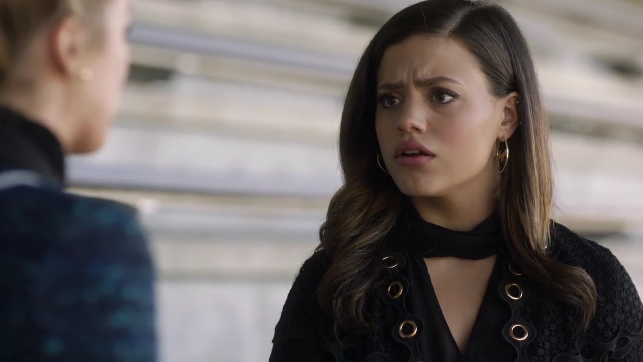 Charmed-Online-dot-nl_Charmed-1x05OtherWoman02220.jpg