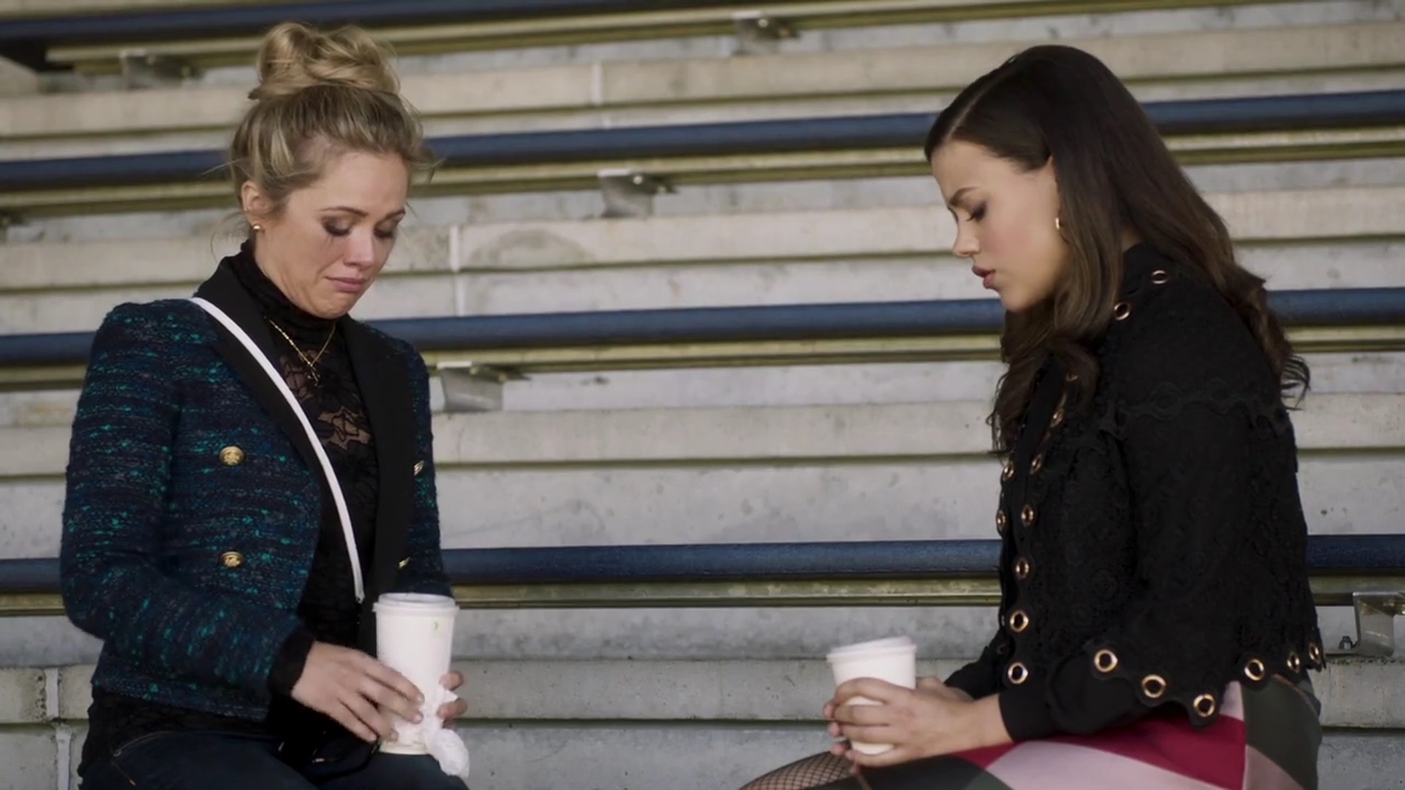 Charmed-Online-dot-nl_Charmed-1x05OtherWoman02227.jpg