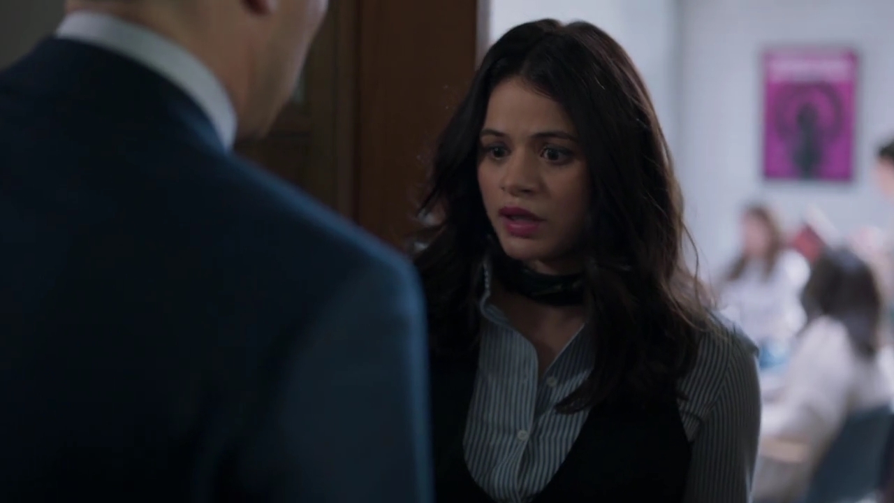 Charmed-Online-dot-nl_Charmed-1x05OtherWoman02310.jpg