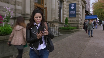 Charmed-Online-dot-nl_Charmed-1x05OtherWoman00696.jpg