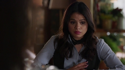 Charmed-Online-dot-nl_Charmed-1x05OtherWoman02128.jpg