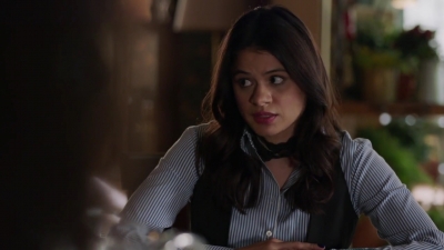 Charmed-Online-dot-nl_Charmed-1x05OtherWoman02131.jpg