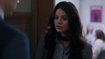 Charmed-Online-dot-nl_Charmed-1x05OtherWoman02313.jpg