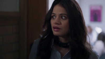 Charmed-Online-dot-nl_Charmed-1x05OtherWoman02320.jpg