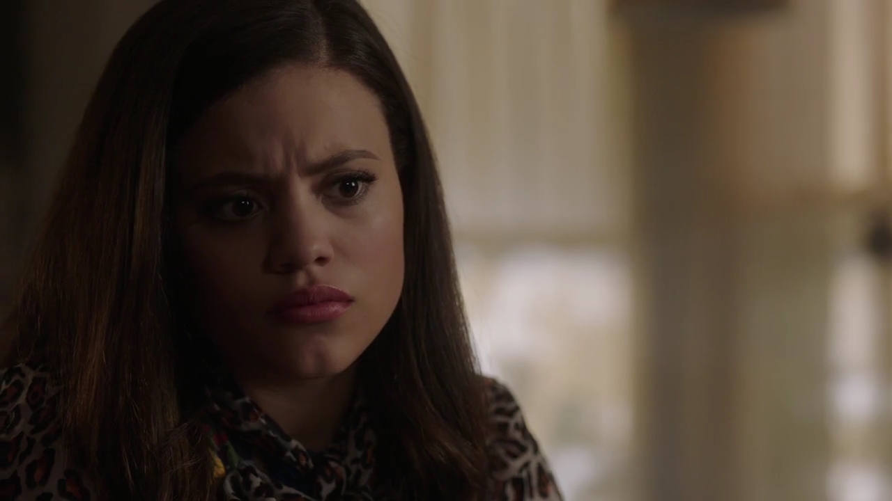 Charmed-Online-dot-nl_Charmed-1x06KappaSpirit00041.jpg