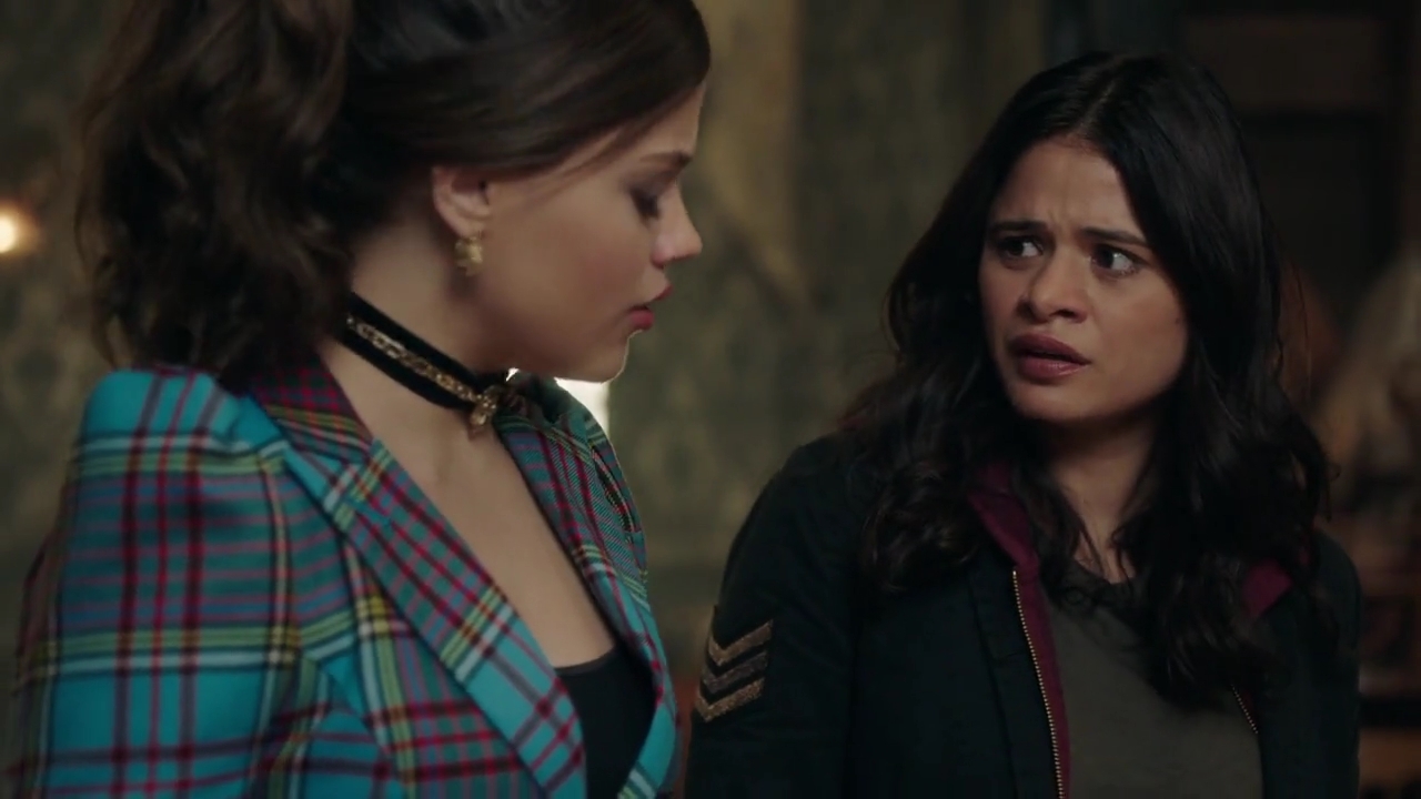Charmed-Online-dot-nl_Charmed-1x06KappaSpirit00939.jpg