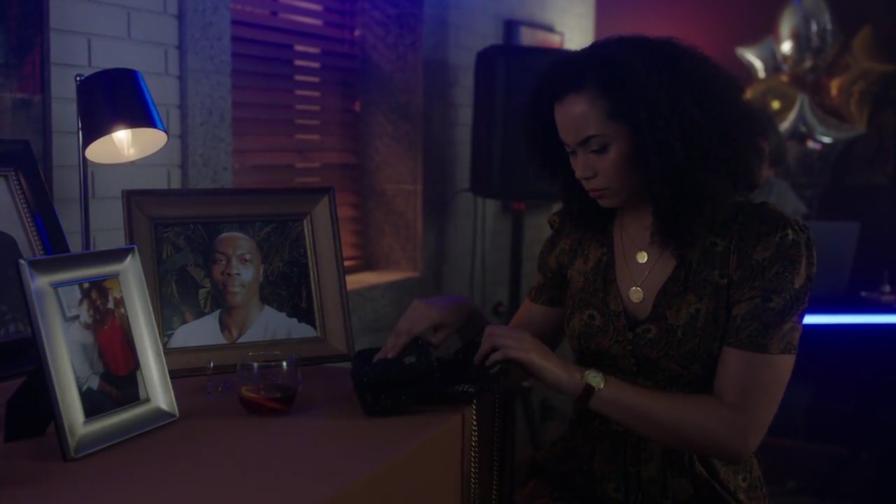 Charmed-Online-dot-nl_Charmed-1x06KappaSpirit01066.jpg Charmed-Online-dot-nl_Charmed-1x06KappaSpirit01066.jpg