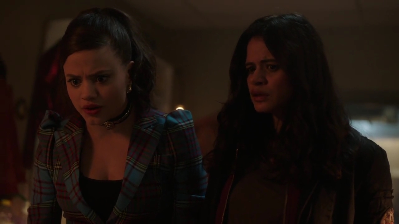 Charmed-Online-dot-nl_Charmed-1x06KappaSpirit01213.jpg