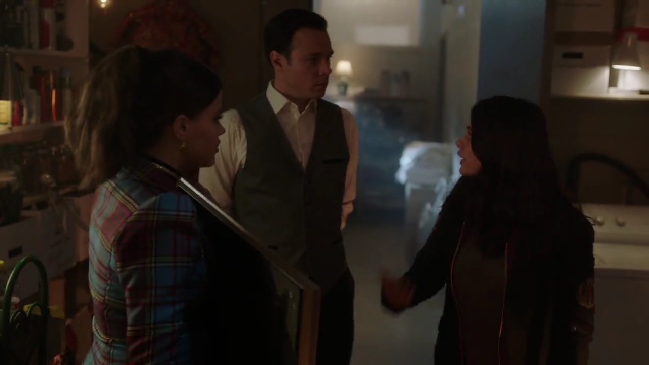 Charmed-Online-dot-nl_Charmed-1x06KappaSpirit01296.jpg
