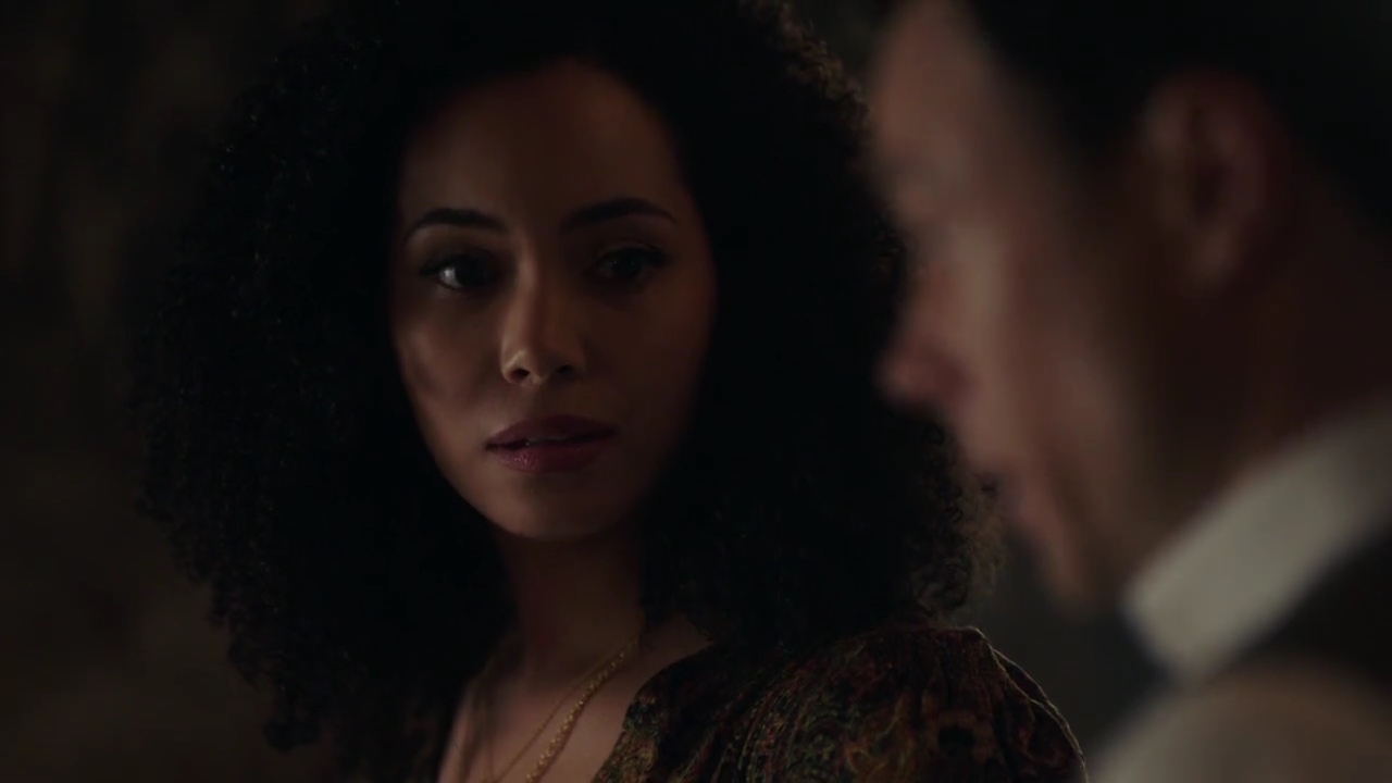 Charmed-Online-dot-nl_Charmed-1x06KappaSpirit01336.jpg